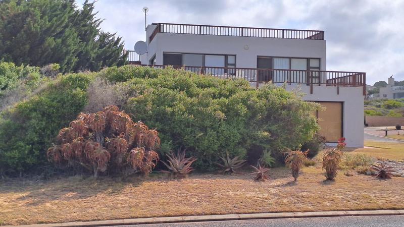 4 Bedroom Property for Sale in Jongensfontein Western Cape
